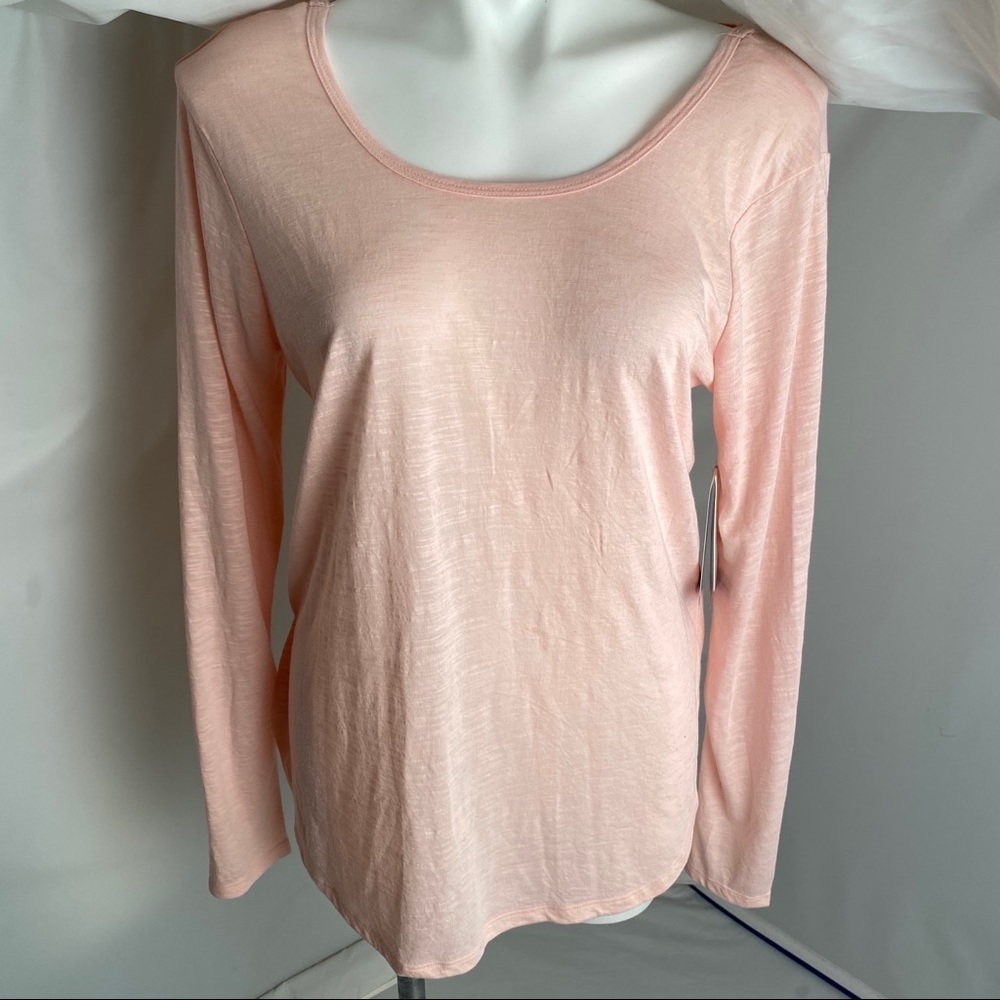 Gaiam Gianna light pink long sleeve performance top in Lotus M